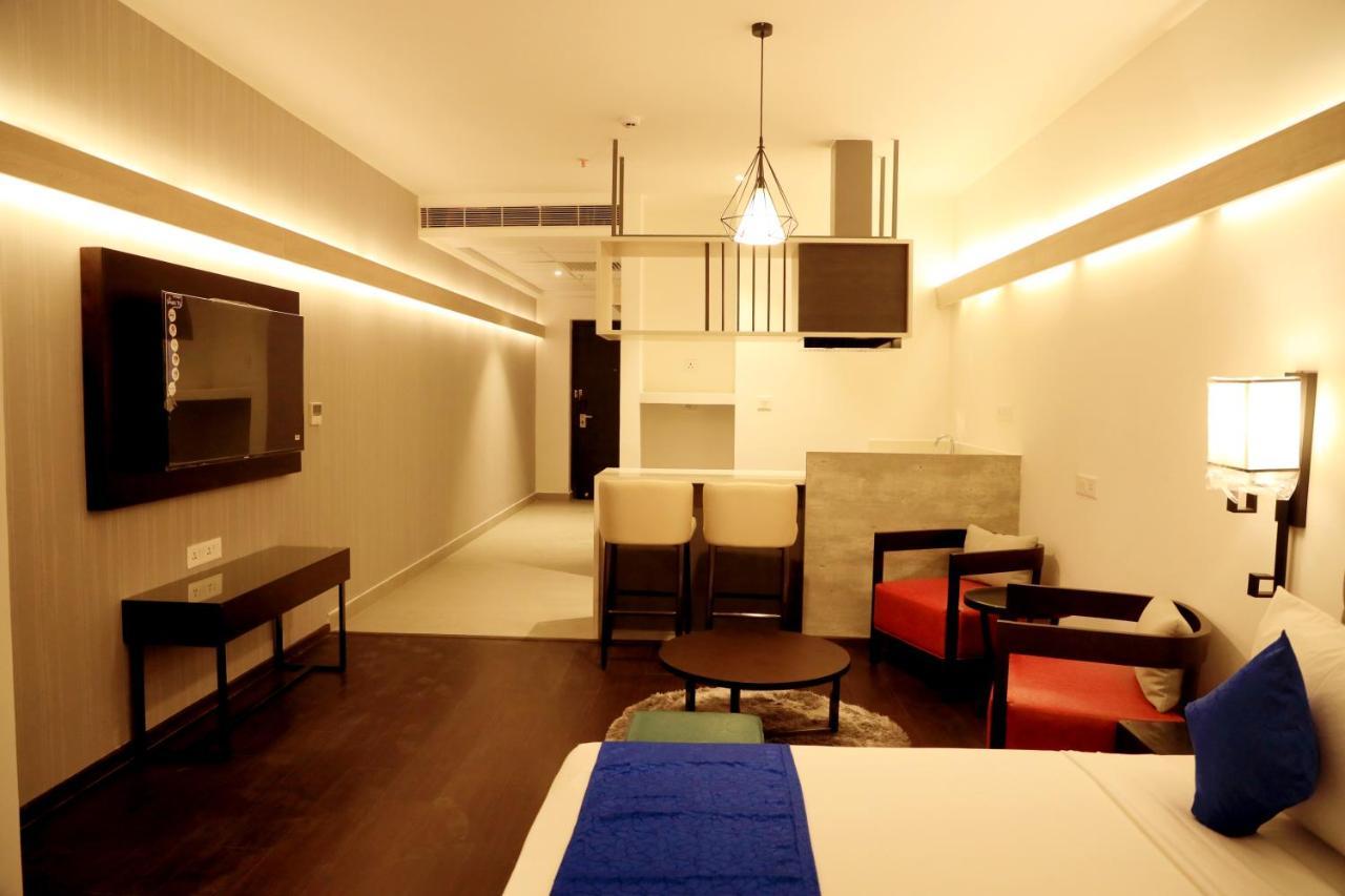 Hotel Deccan Serai Grande, Gachibowli, Hyderabad Ngoại thất bức ảnh