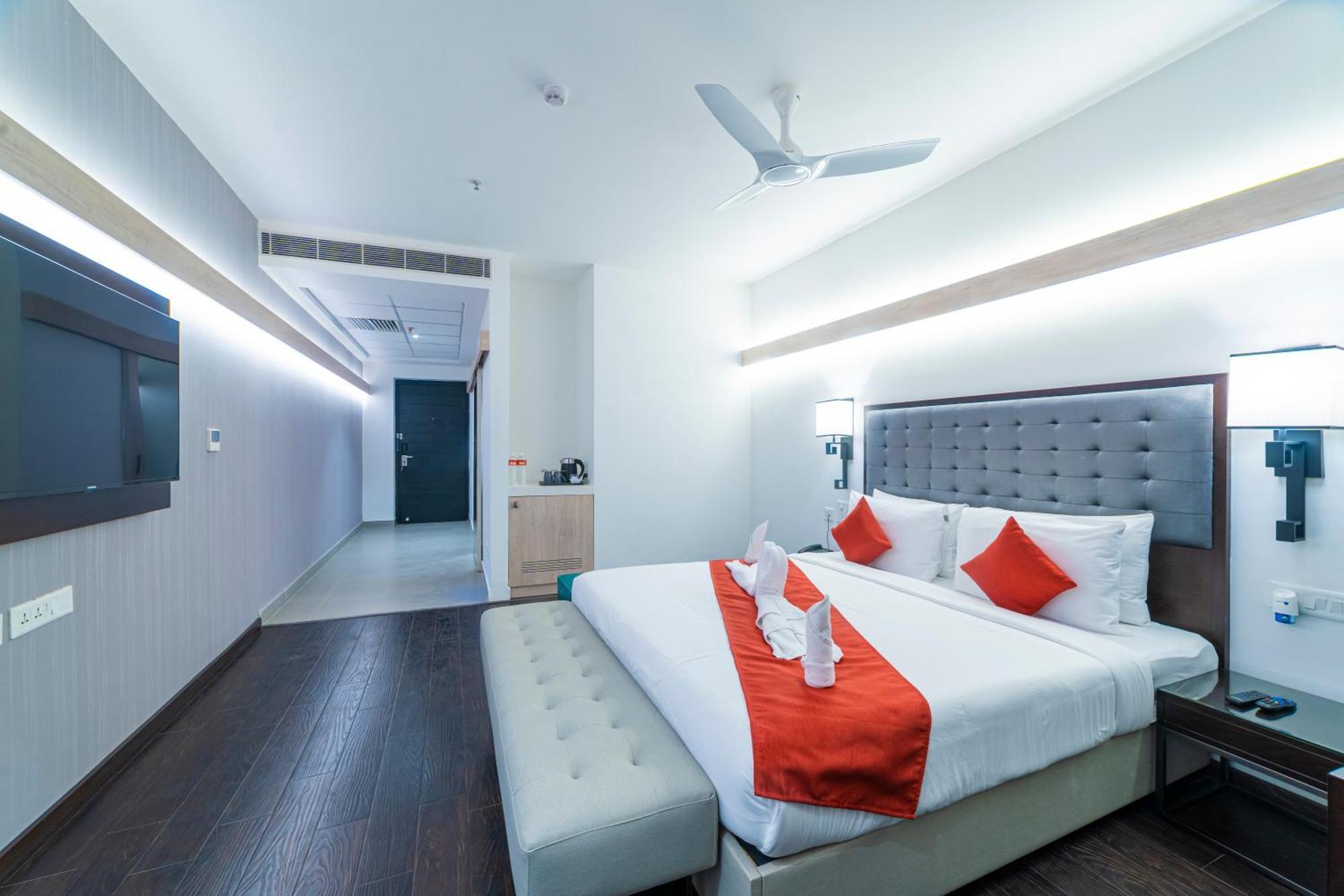 Hotel Deccan Serai Grande, Gachibowli, Hyderabad Ngoại thất bức ảnh