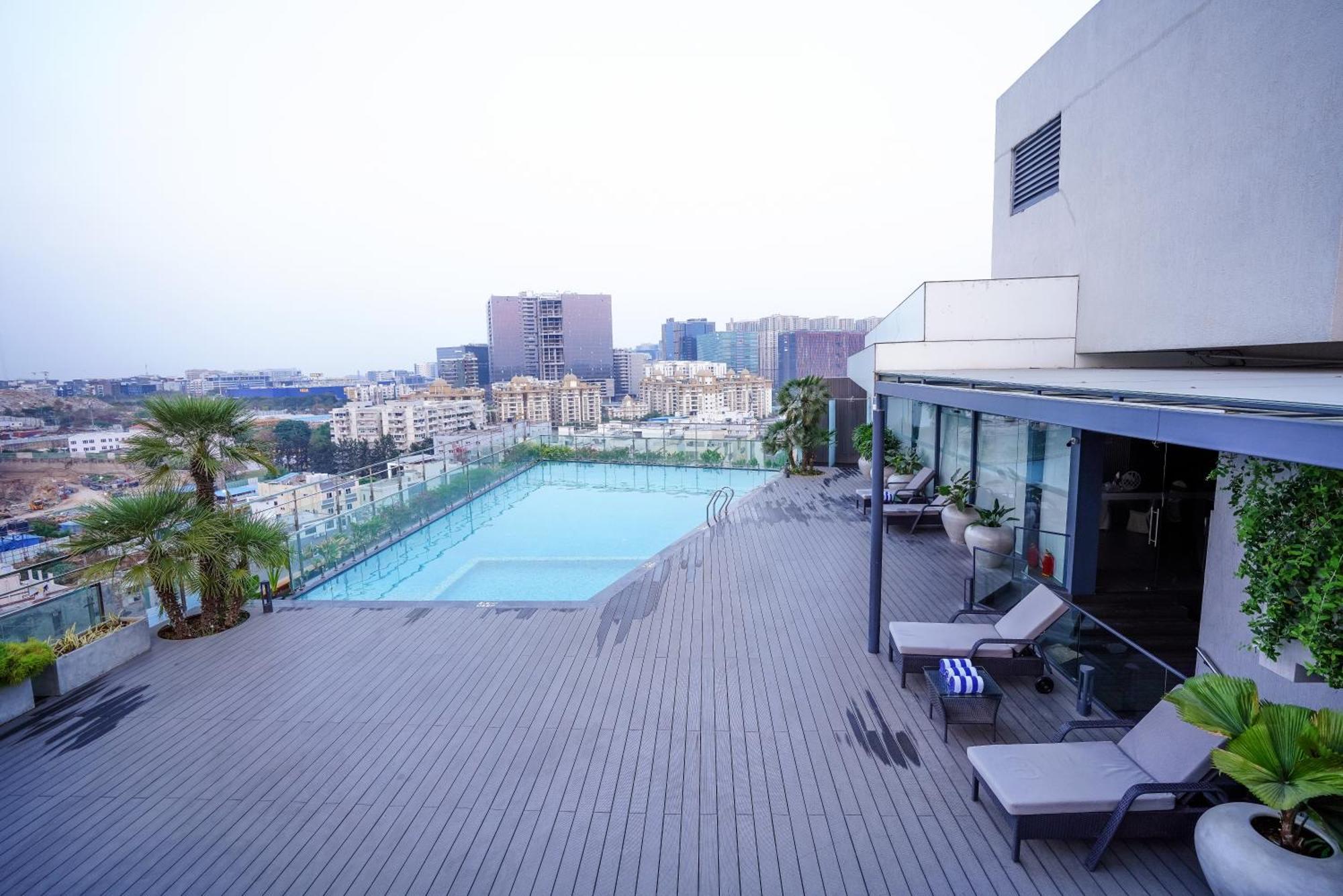 Hotel Deccan Serai Grande, Gachibowli, Hyderabad Ngoại thất bức ảnh