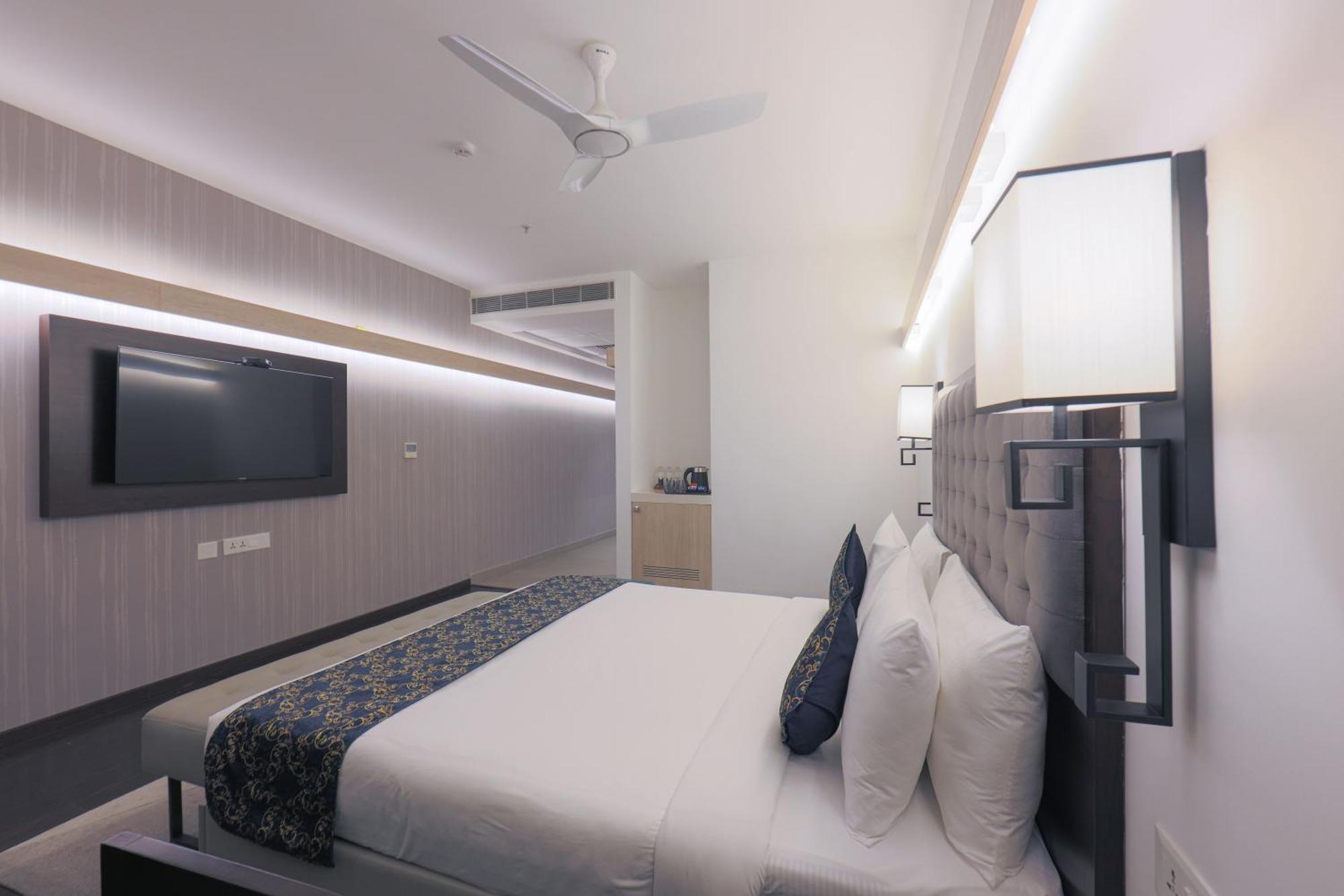 Hotel Deccan Serai Grande, Gachibowli, Hyderabad Ngoại thất bức ảnh