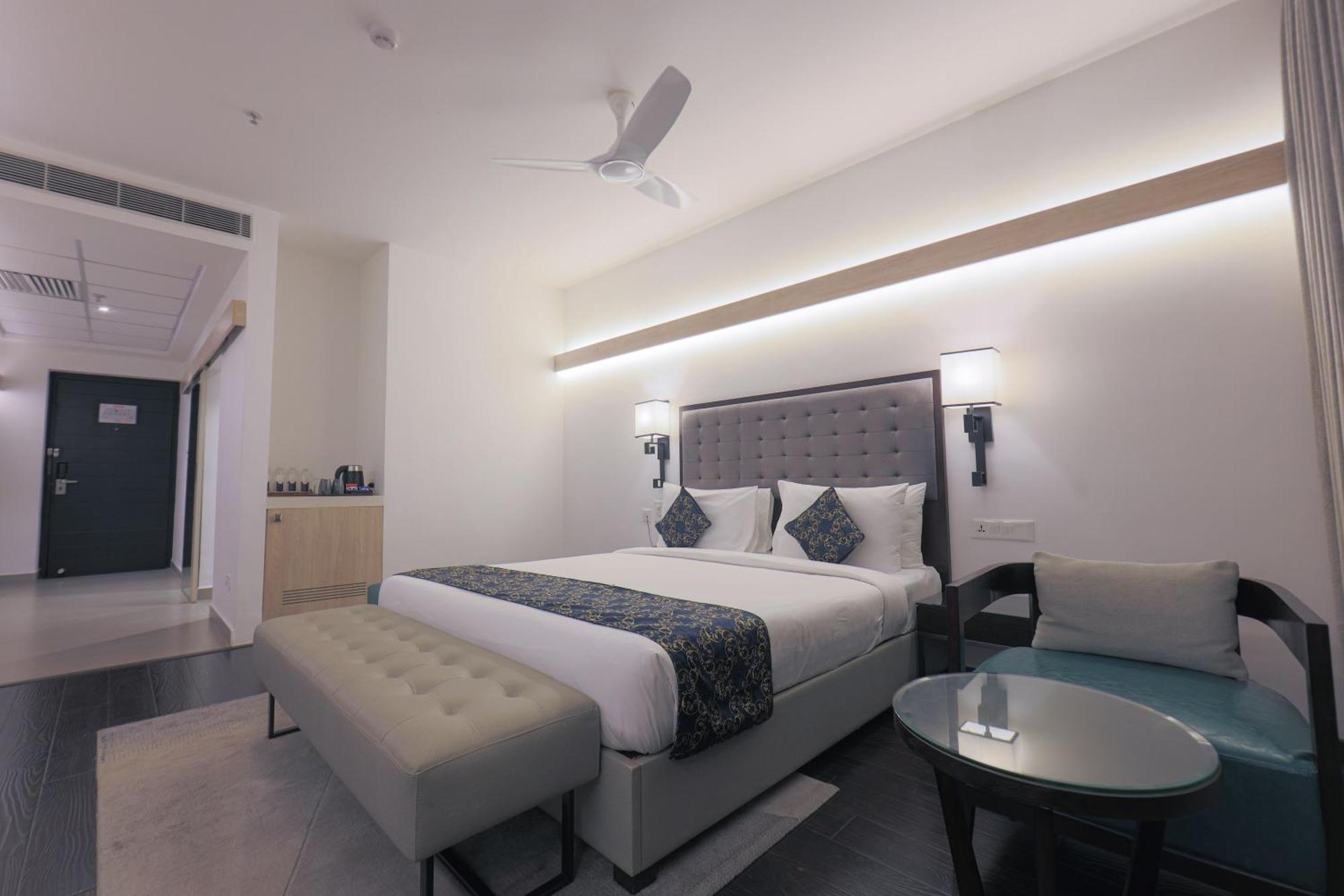 Hotel Deccan Serai Grande, Gachibowli, Hyderabad Ngoại thất bức ảnh