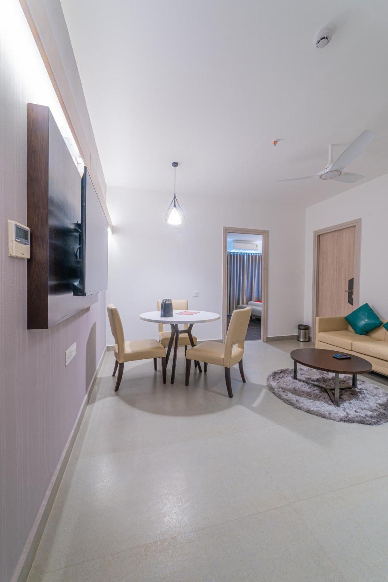 Hotel Deccan Serai Grande, Gachibowli, Hyderabad Ngoại thất bức ảnh